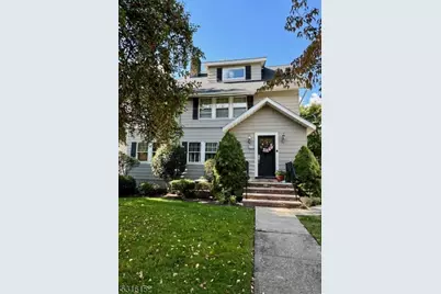 218 Park St #2, Montclair, NJ 07042 - Photo 1