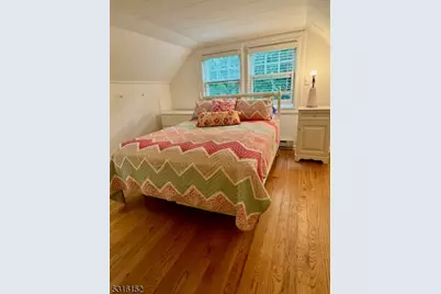 218 Park St #2, Montclair, NJ 07042 - Photo 7