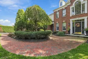 16 Ridgeline Drive, Washington Township, NJ 07853 - Photo 3