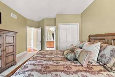 16 Ridgeline Dr, Washington Township, NJ 07853 - Photo 35