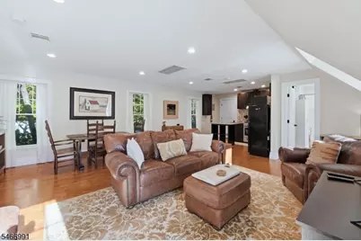 13 Tannery Ln #A, Roseland, NJ 07068 - Photo 7