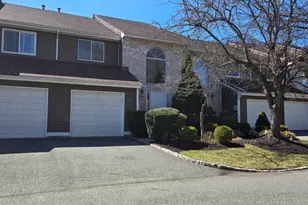 154 Castle Ridge Dr, East Hanover Township, NJ 07936 - Photo 1