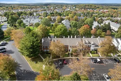 5 Hudson Ct, Franklin Township, NJ 08823 - Photo 3