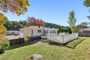 12 Mirror Pl, Jefferson Township, NJ 07438 - Photo 21