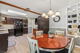 12 Mirror Pl, Jefferson Township, NJ 07438 - Photo 9
