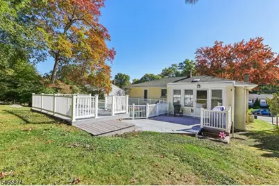 12 Mirror Pl, Jefferson Township, NJ 07438 - Photo 3