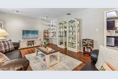 12 Mirror Pl, Jefferson Township, NJ 07438 - Photo 7