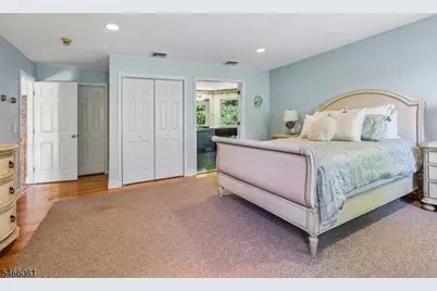 6 Lauren Ct, Wayne, NJ 07470 - Photo 27