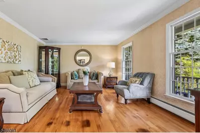 6 Lauren Ct, Wayne, NJ 07470 - Photo 9