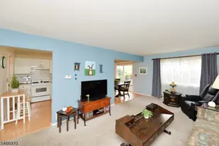 26 Meadow Pond Rd, Hardyston Township, NJ 07419 - Photo 3