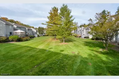 26 Meadow Pond Rd, Hardyston Township, NJ 07419 - Photo 11