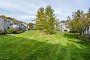26 Meadow Pond Rd, Hardyston Township, NJ 07419 - Photo 11