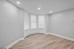 196 Smith St, Newark, NJ 07106 - Photo 17