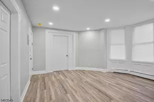 196 Smith St, Newark, NJ 07106 - Photo 15
