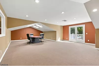 28 Bowling Green Pkwy 3Ab, Jefferson Township, NJ 07849 - Photo 3