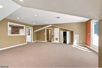 28 Bowling Green Pkwy 3Ab, Jefferson Township, NJ 07849 - Photo 7