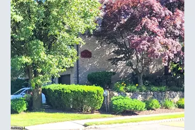 85 Falls Bridge Dr #85, Totowa, NJ 07512 - Photo 5