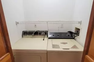 85 Falls Bridge Dr, Totowa, NJ 07512 - Photo 21