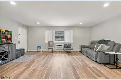 164 Diamond Bridge Ave #9, Hawthorne, NJ 07506 - Photo 21
