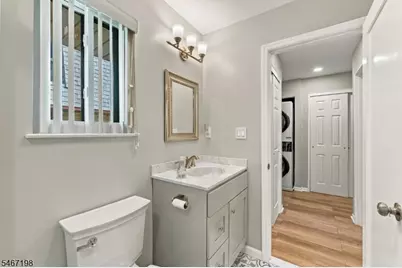 164 Diamond Bridge Ave #9, Hawthorne, NJ 07506 - Photo 15