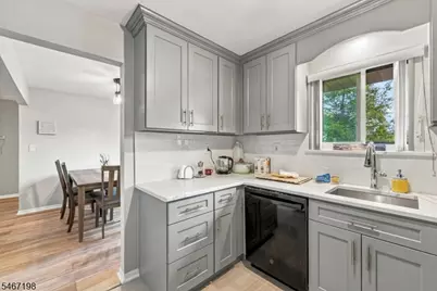 164 Diamond Bridge Ave #9, Hawthorne, NJ 07506 - Photo 29