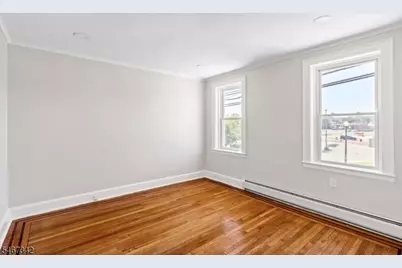 55 Grove St #110, Montclair, NJ 07042 - Photo 9