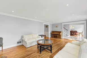109 Meadowbrook Rd, Randolph Township, NJ 07869 - Photo 9
