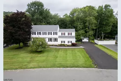 109 Meadowbrook Rd, Randolph Township, NJ 07869 - Photo 3