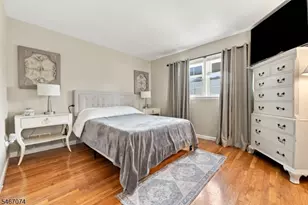 91 Laurel St, Ridgefield, NJ 07660 - Photo 11