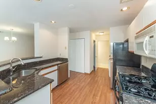 702 Buckland Ct, Denville, NJ 07834 - Photo 7