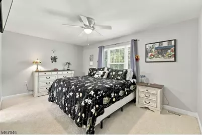 2 Rainier Ct, Allamuchy Township, NJ 07840 - Photo 21