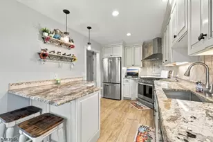2 Rainier Ct, Allamuchy Township, NJ 07840 - Photo 17