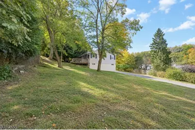 15 Hillside Ave, Hopatcong, NJ 07843 - Photo 21