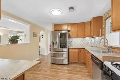 143 Snowhill St, Spotswood, NJ 08884 - Photo 7