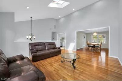 2583 Doris Ave, Union Township, NJ 07083 - Photo 5