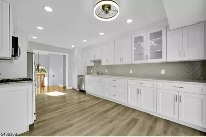 2583 Doris Ave, Union Township, NJ 07083 - Photo 11