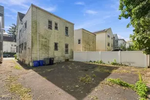 61 Rose Terrace, Newark, NJ 07108 - Photo 19