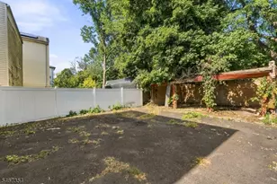 61 Rose Terrace, Newark, NJ 07108 - Photo 21