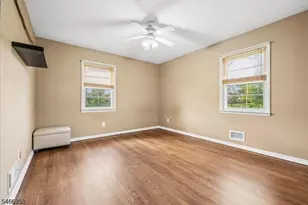 320 Garretson Rd, Bridgewater, NJ 08807 - Photo 21
