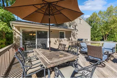 238 Saint Cloud Ave, West Orange Township, NJ 07052 - Photo 29