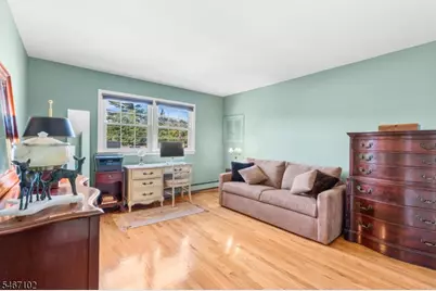 238 Saint Cloud Ave, West Orange Township, NJ 07052 - Photo 25