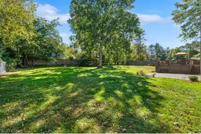 238 Saint Cloud Ave, West Orange Township, NJ 07052 - Photo 39