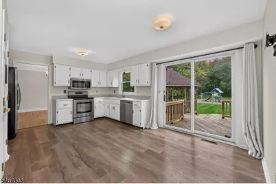 19 Jocelyn Court, Lebanon Township, NJ 08827 - Photo 11