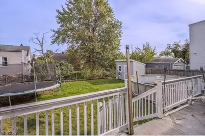 16 Bayview Ave, Newark, NJ 07112 - Photo 21