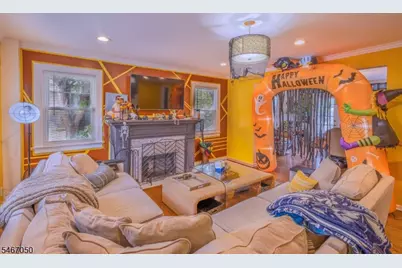 16 Bayview Ave, Newark, NJ 07112 - Photo 5