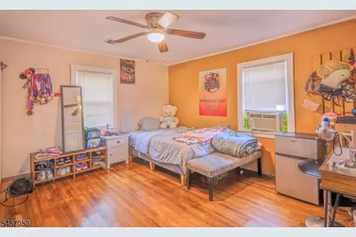 16 Bayview Ave, Newark, NJ 07112 - Photo 13