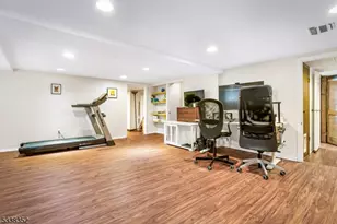 28 Florida St, Maplewood, NJ 07040 - Photo 23