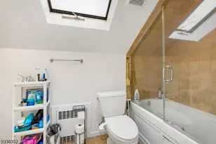 28 Florida St, Maplewood, NJ 07040 - Photo 19