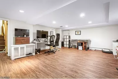 28 Florida St, Maplewood, NJ 07040 - Photo 21
