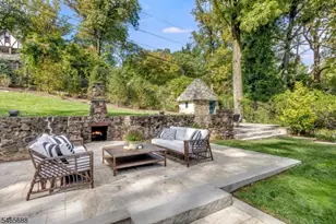 310 Highland Ave, Montclair, NJ 07043 - Photo 39